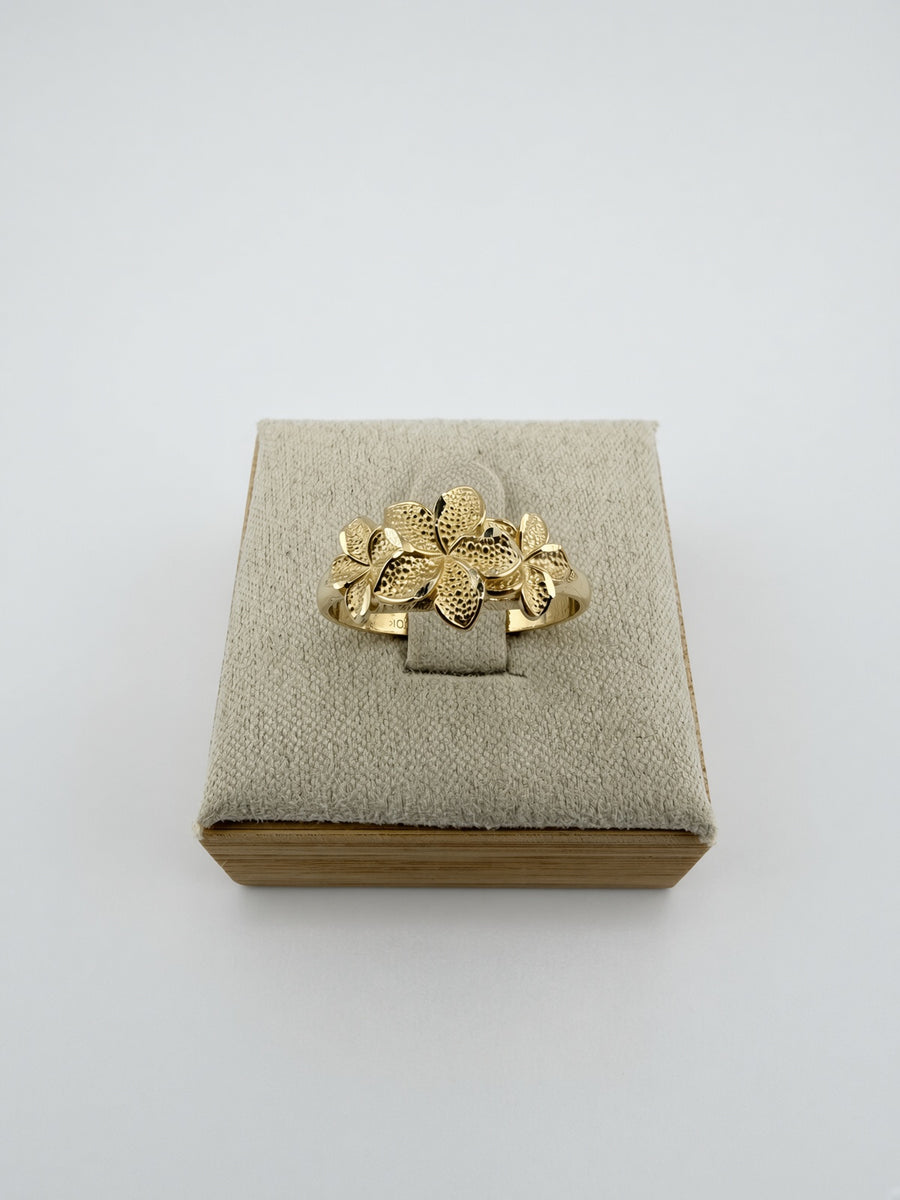 10K Tri Flowers Gold Ring