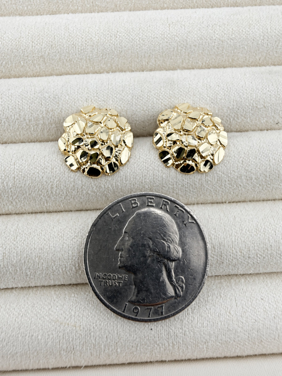 14kt Nugget Stud Earrings – 15mm